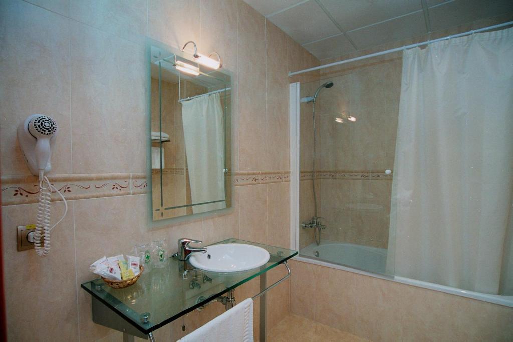 Hostal Virginia Tortosa Camera foto