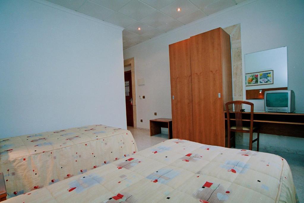 Hostal Virginia Tortosa Camera foto