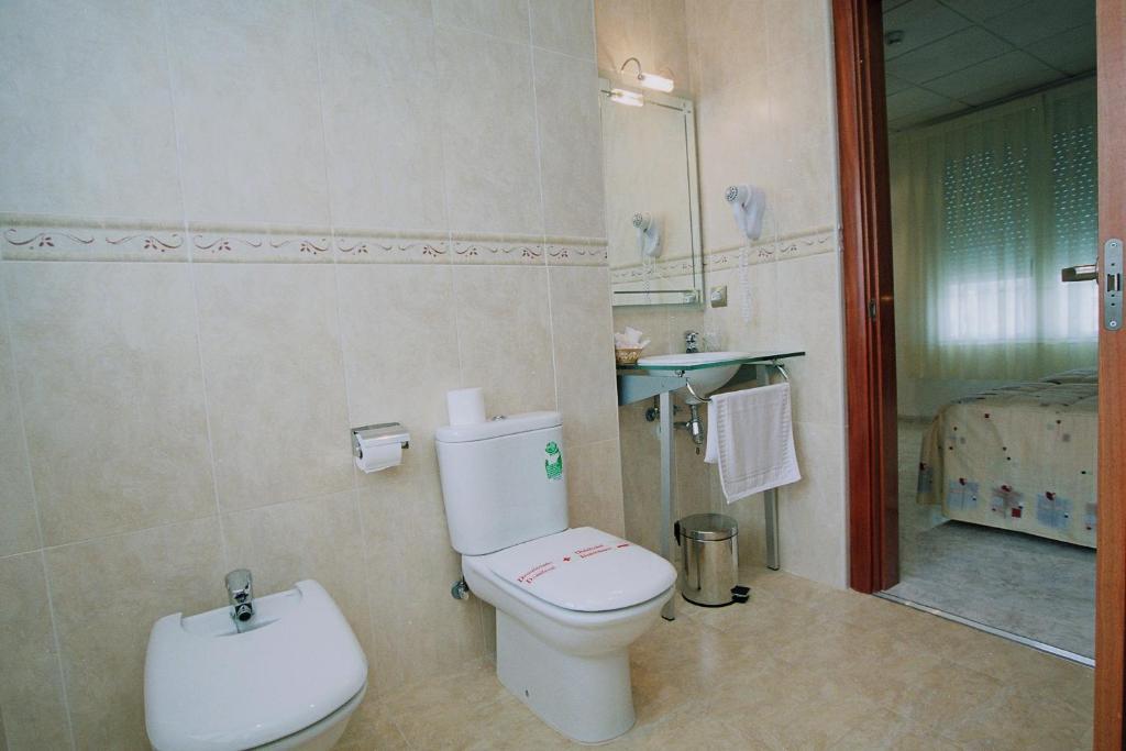 Hostal Virginia Tortosa Camera foto